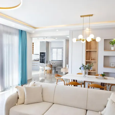 Smart Villa Pano Akourdalia